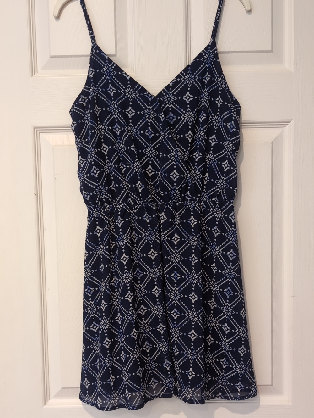 Forever 21 Navy and White Diamond Print Dress Medium